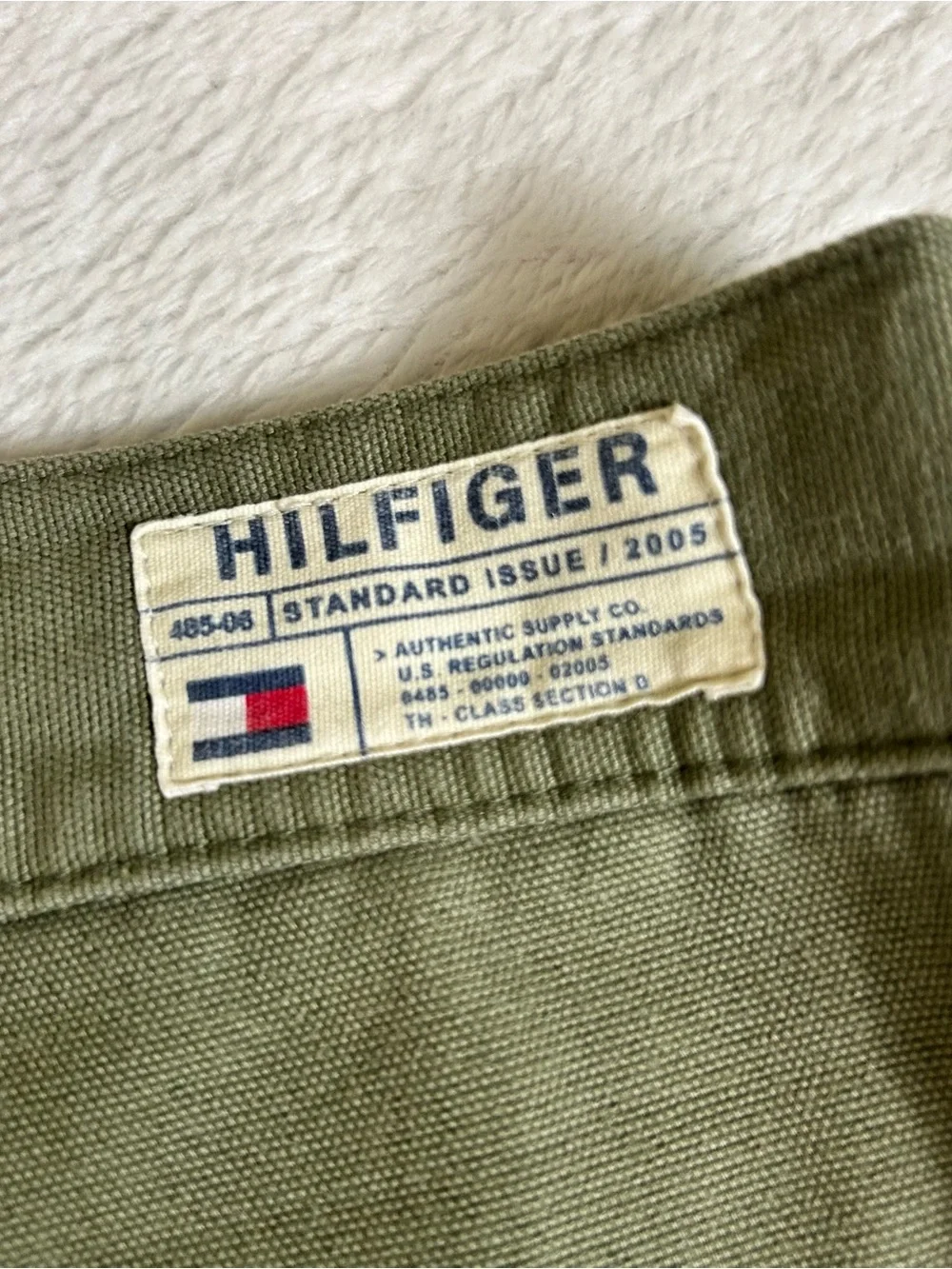 Tommy Hilfiger Men's Cargo Shorts Size 40 Olive Green Outdoor Utility Vintage